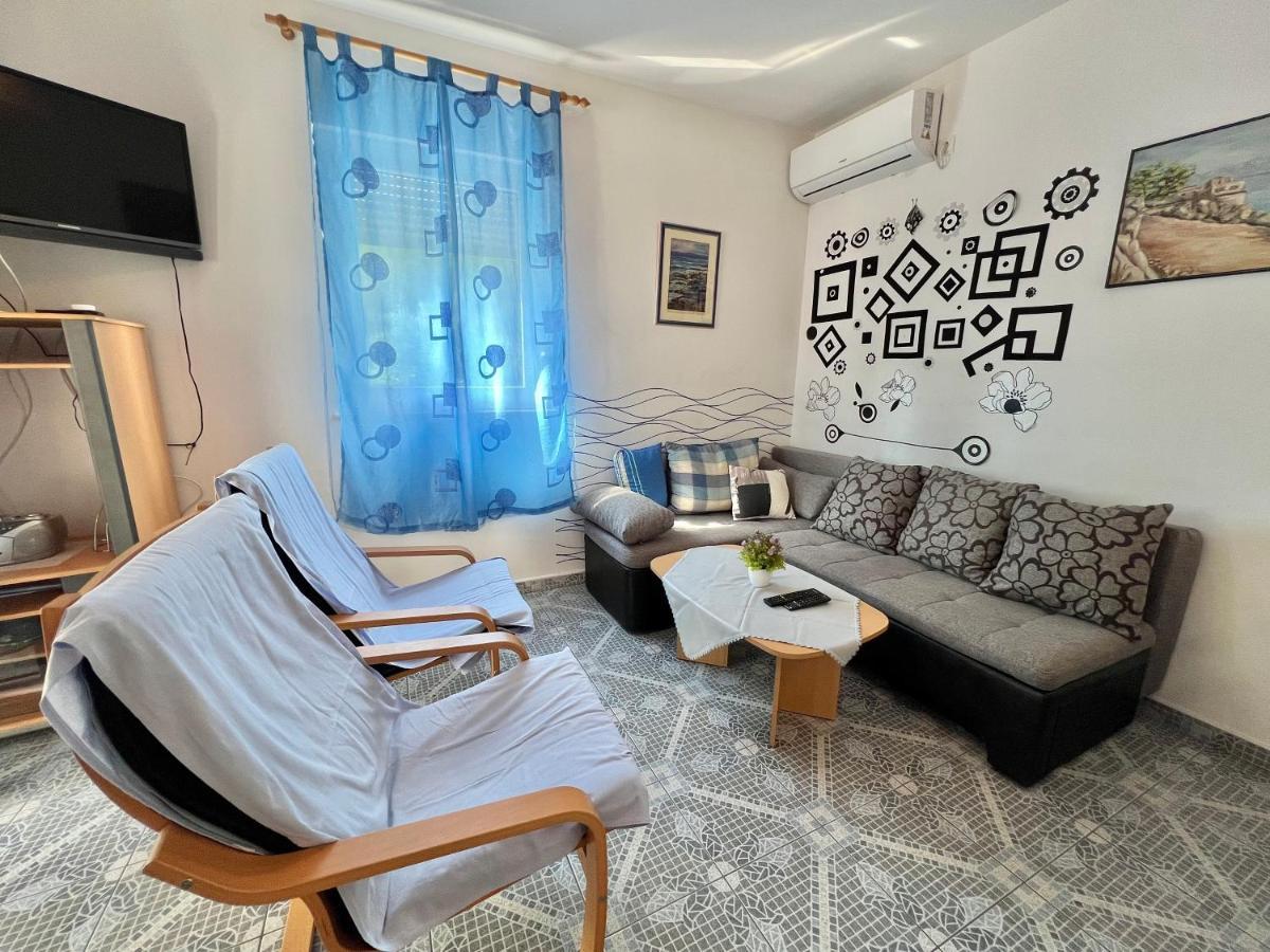 Apartmani Marija Dramalj Exterior foto