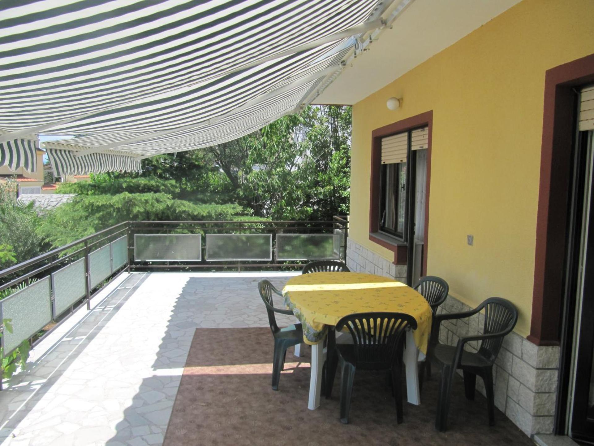 Apartmani Marija Dramalj Exterior foto